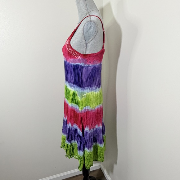 Isla bonita tie-dye summer dress tie-dye beach coverup in Pink - Picture 4 of 8